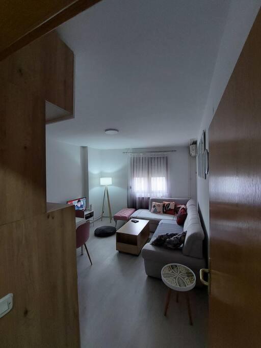 City Center Chic, Urban Apartment Skopje Zewnętrze zdjęcie